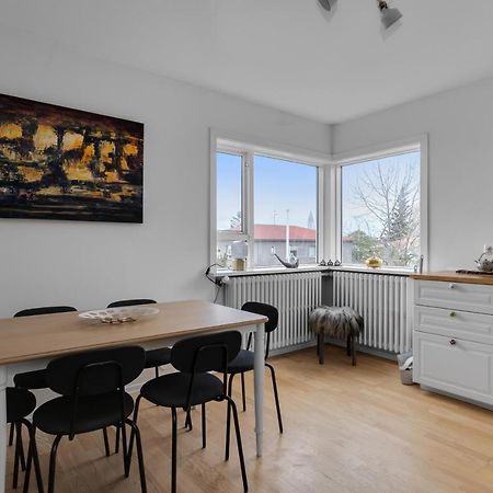 Cozy 2Br Apartment Рейкьявик Экстерьер фото
